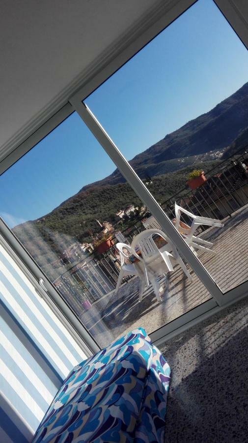 Divino Apartamento Villa Viani Exterior foto