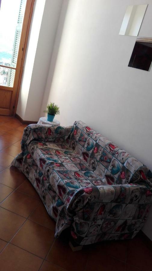 Divino Apartamento Villa Viani Exterior foto